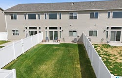 5513 Huntwood Ave, Sioux Falls, SD 57108