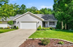 6880 Beechwood Drive, Saranac, MI 48881