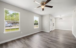 936 S 10th St, Aransas Pass, TX 78336