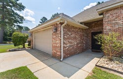 10 Apalachee, Hattiesburg, MS 39402