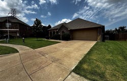 101 Holly Street, Waxahachie, TX 75165