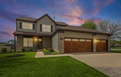 698 Juli Drive, South Elgin, IL 60177