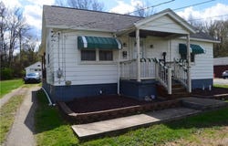 1389 Fayette Ave, Belle Vernon -  FAY, PA 15012