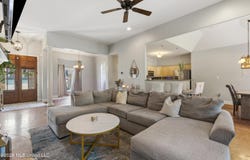 1859 W Keenlan Drive, Hernando, MS 38632