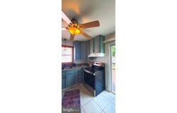 211 LAKE Road, PASADENA, MD 21122