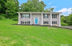 12 Cel Bret Drive, Danbury, CT 06810