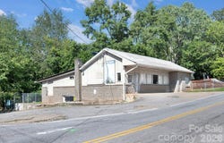 475 Deaverview Road, Asheville, NC 28806
