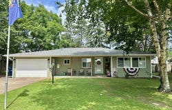 E1780 AMY Street, WAUPACA, WI 54981