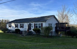 45 Deer Lane, Honesdale, PA 18431