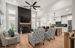 829 NE Algonquin Street, Lee's Summit, MO 64064