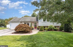 2945 EXETER DRIVE S, YORK, PA 17403