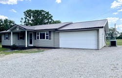 820 Autumnwood Road, Ash Flat, AR 72513