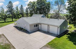 3820 SW 8th Street, Owatonna, MN 55060