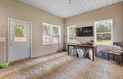 6530 S Jackson Road, Jackson, MI 49201