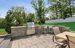 23 Interlachen Court, Monroe, NJ 08831