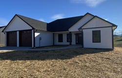 120 Green Lawn Avenue, Greeneville, TN 37743