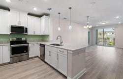 7505 LAUREATE BLVD, ORLANDO, FL 32827