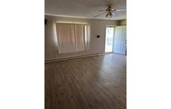 407 W 12th Street, Quanah, TX 79252