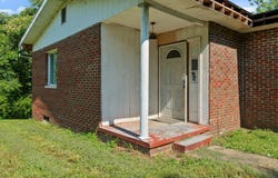 371 Henry Road, Lesage, WV 25537