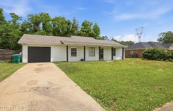3905 Yosemite Drive, Ocean Springs, MS 39564