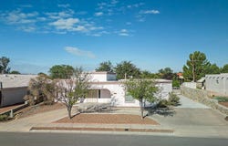 2082 Desert Greens Drive, Las Cruces, NM 88011