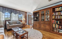 95 Steven Place, Hauppauge, NY 11788