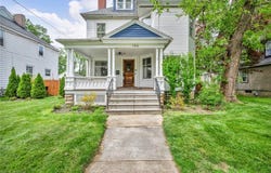 146 Harrison Street, Elyria, OH 44035