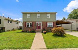 406 Jeannine St, Ironton, OH 45638