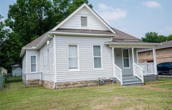 2411 Crawford Avenue, Parsons, KS 67357