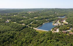 000 Fox Hollow Road, Reeds Spring, MO 65737