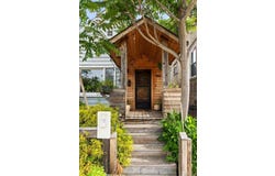 1014 W 31st Place, Chicago, IL 60608