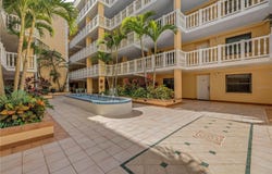 6650 SUNSET Way, ST PETE BEACH, FL 33706