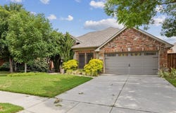 2449 Dove Creek Drive, Little Elm, TX 75068