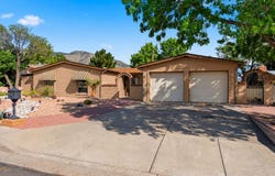 11900 El Solindo Avenue NE, Albuquerque, NM 87111