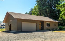 26112 VISTA DR, Veneta, OR 97487