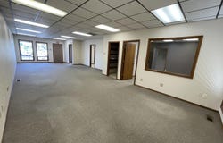 1744 E McAndrews Road, Medford, OR 97504