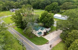 300 4TH AVE, Nauvoo, AL 35578
