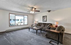 569 NE FLEMING AVE, Gresham, OR 97030
