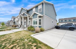 1716 E TALON Way N, Eagle Mountain, UT 84005