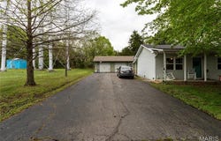 311 Harold Street, Crocker, MO 65452