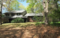 55 Hillside Ave, East Bridgewater, MA 02333