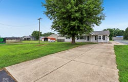 1751 E Main Street, Greenfield, IN 46140