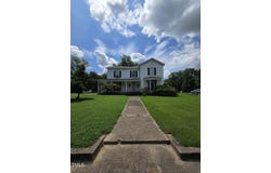 412 Kingsbury Street, Oxford, NC 27565