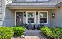 108 Landon Ln, Llano, TX 78643