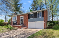 1958 Cathedral Hill Drive, St Louis, MO 63138