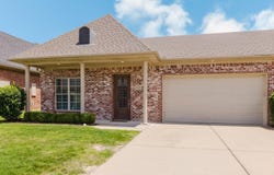 424 Valley Ranch Cir, Little Rock, AR 72223