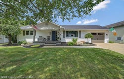 912 Hilltop Drive, Jessup, PA 18434