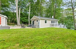 17 Reid Road, Douglas, MA 01516