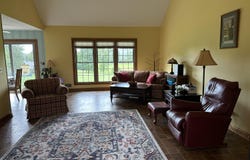 928 Old Nazareth Rd, Bardstown, KY 40004