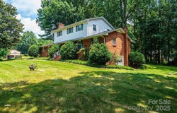 3781 Dover Street, Claremont, NC 28610